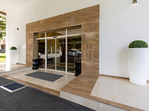 Sliding Doors